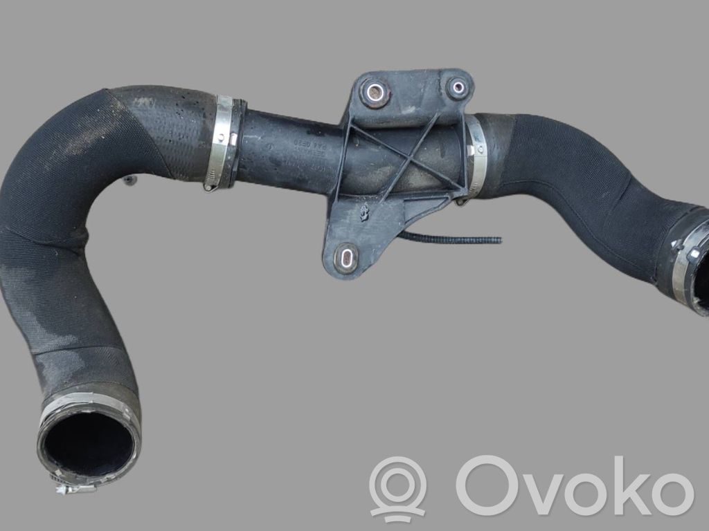 Audi Q5 SQ5 8R Intercooler hose/pipe 
