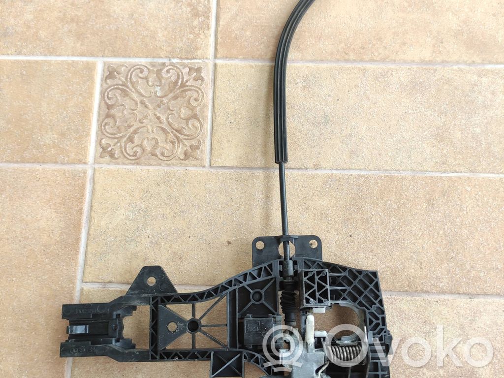 Audi Q7 4L Rear door lock 