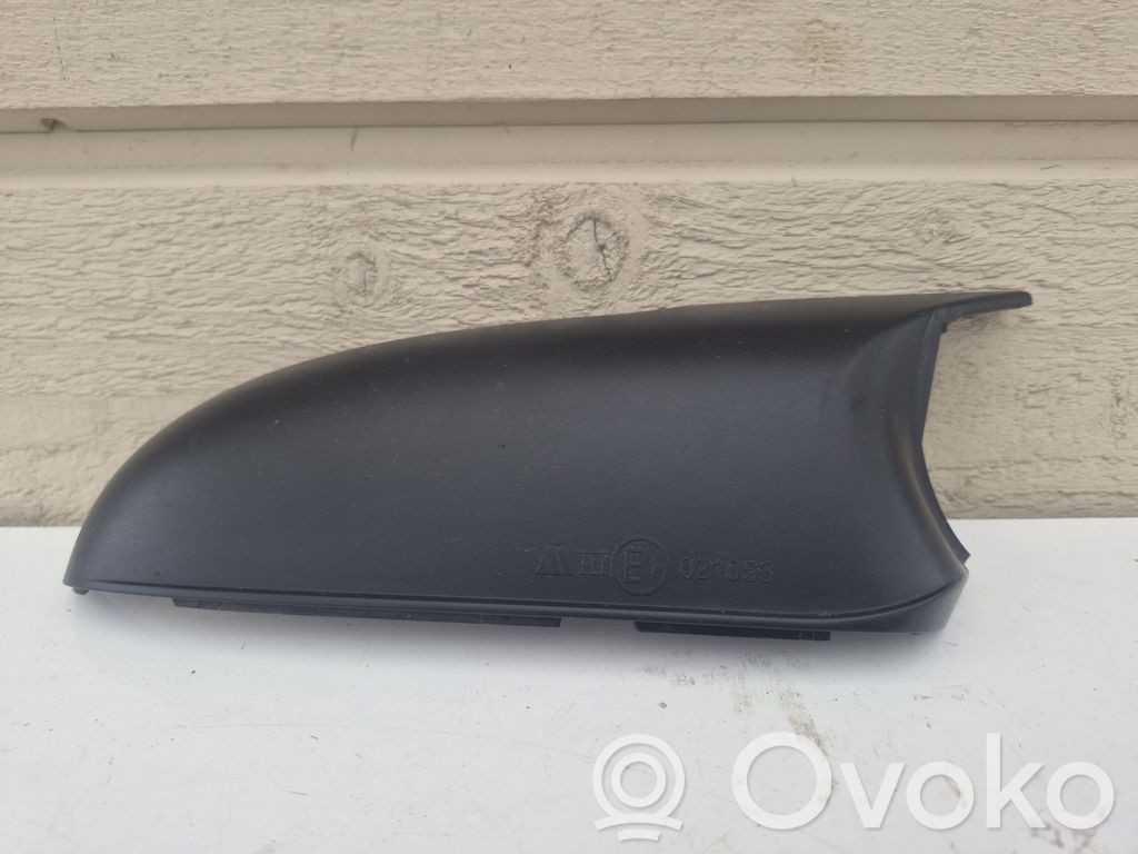 Audi A4 S4 B8 8K Front door electric wing mirror 