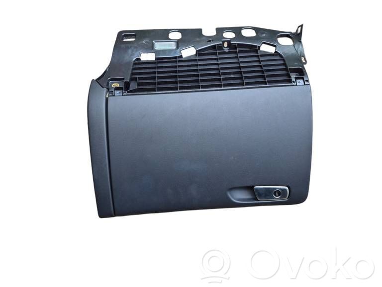 Audi A4 S4 B8 8K Guantera 