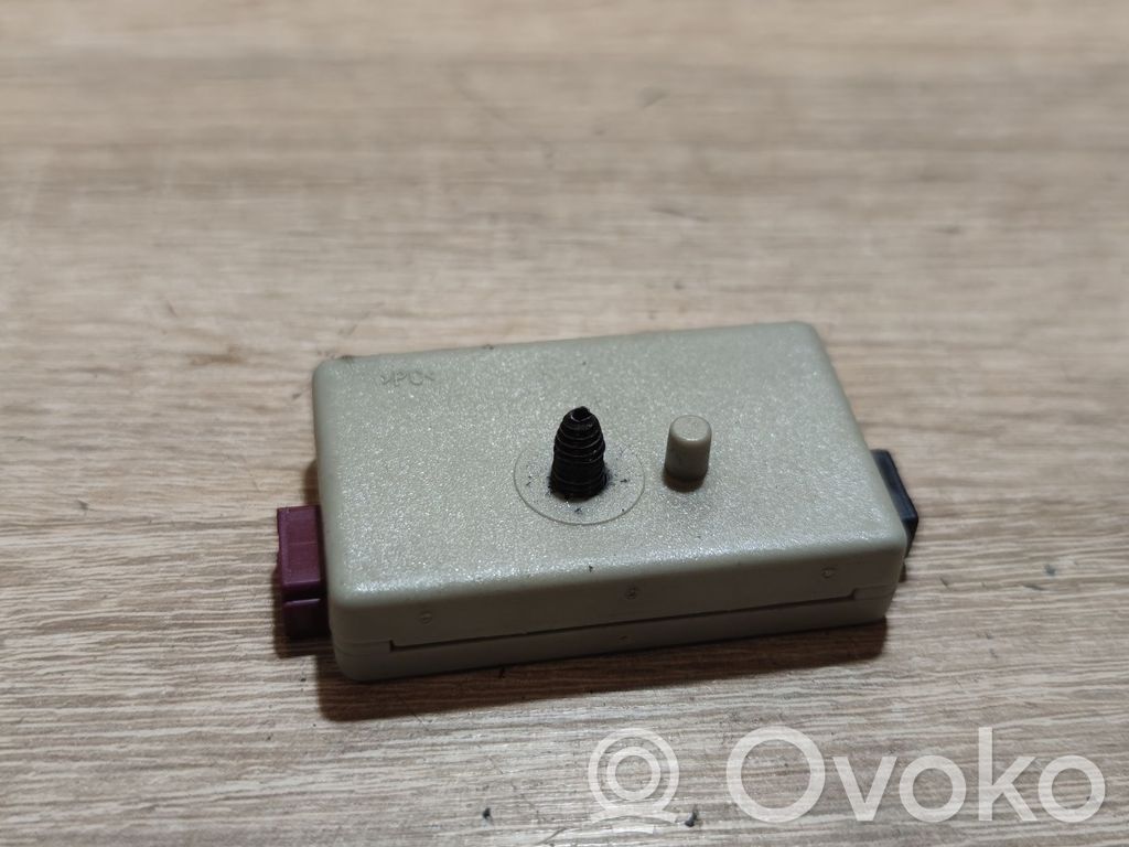 Steuergerät Antenne   695319102