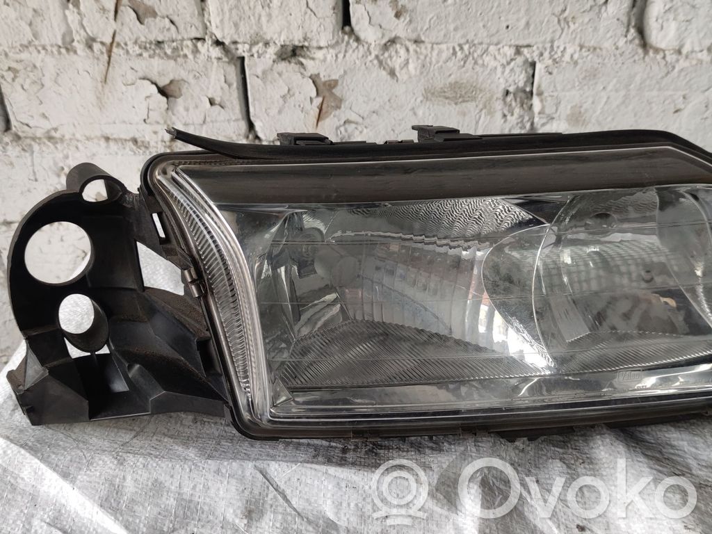 Volvo S80 Headlight/headlamp 