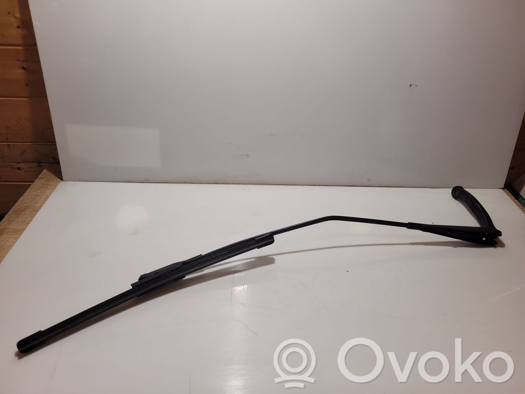 Opel Corsa D Wischerarm vorne 
