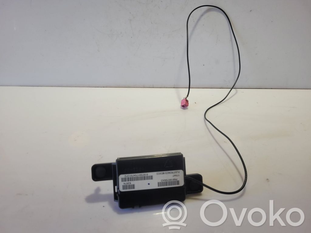 Dodge Durango Radio antenna 