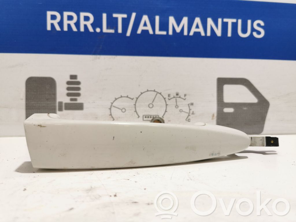 Front door exterior handle   E9XR5