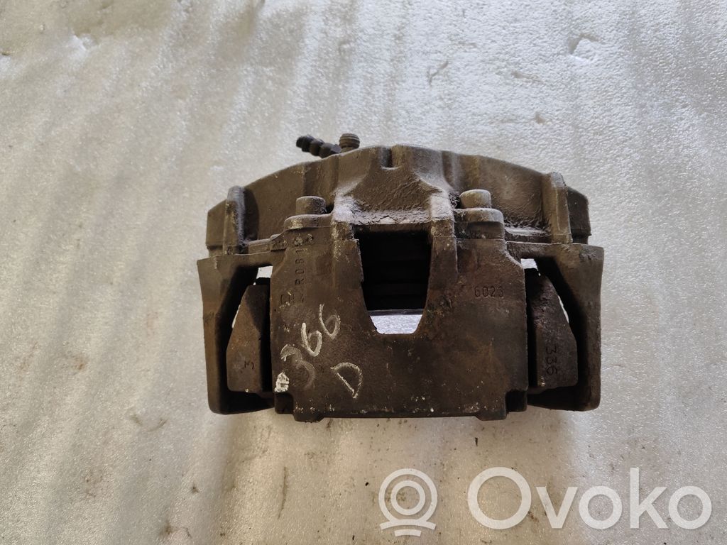 Volvo V60 Priekinis suportas 