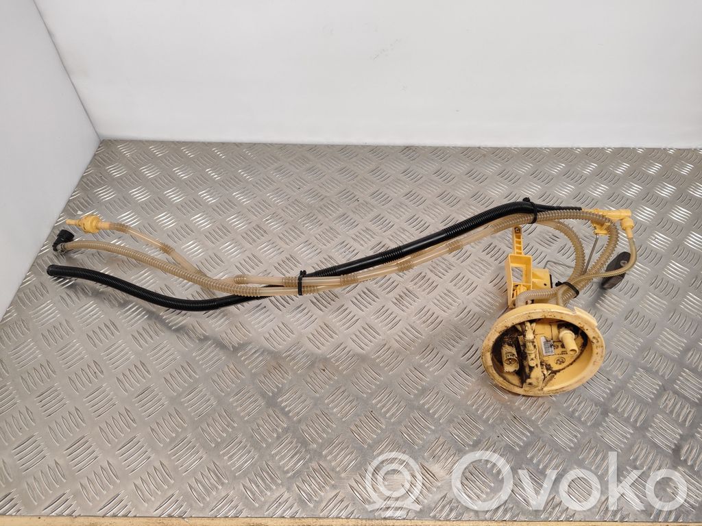 BMW 3 E90 E91 Fuel level sensor 