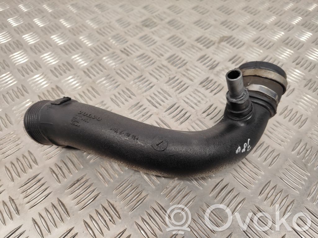 Volvo XC70 Intercooler hose/pipe 