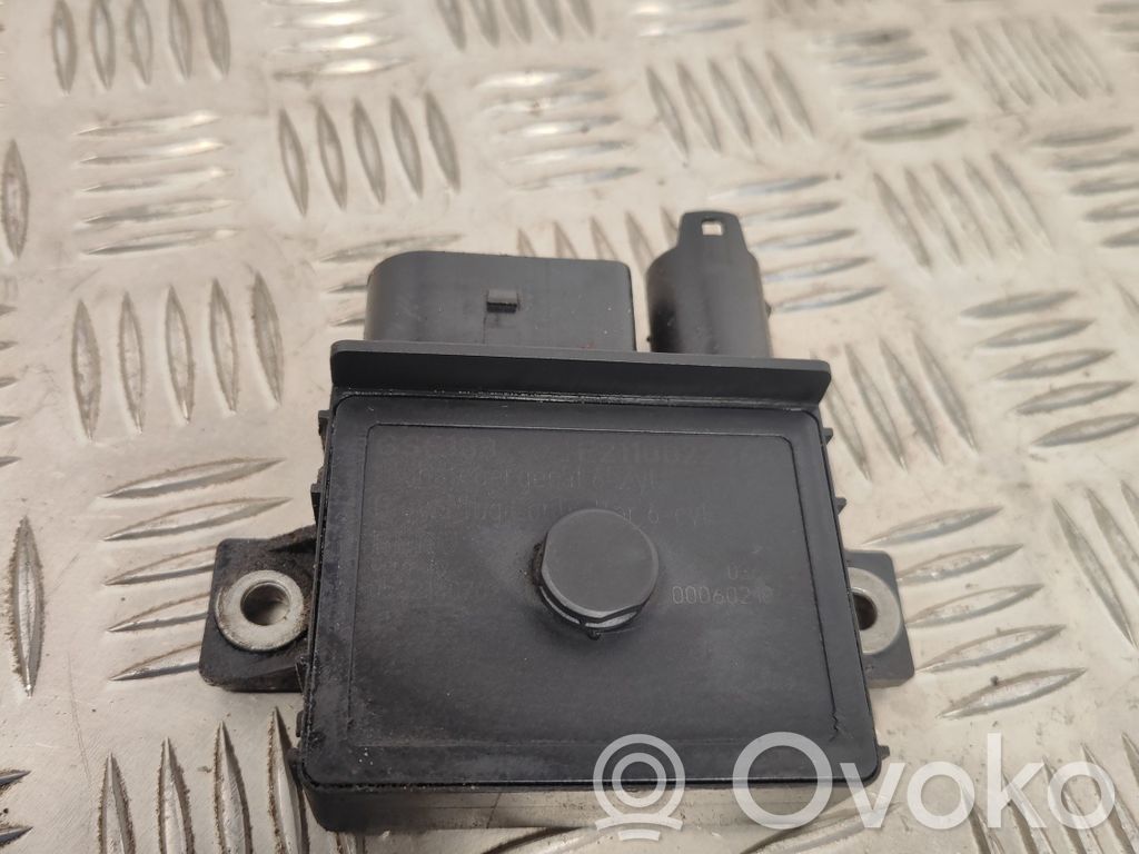BMW 7 F01 F02 F03 F04 Kvēlsveču relejs 