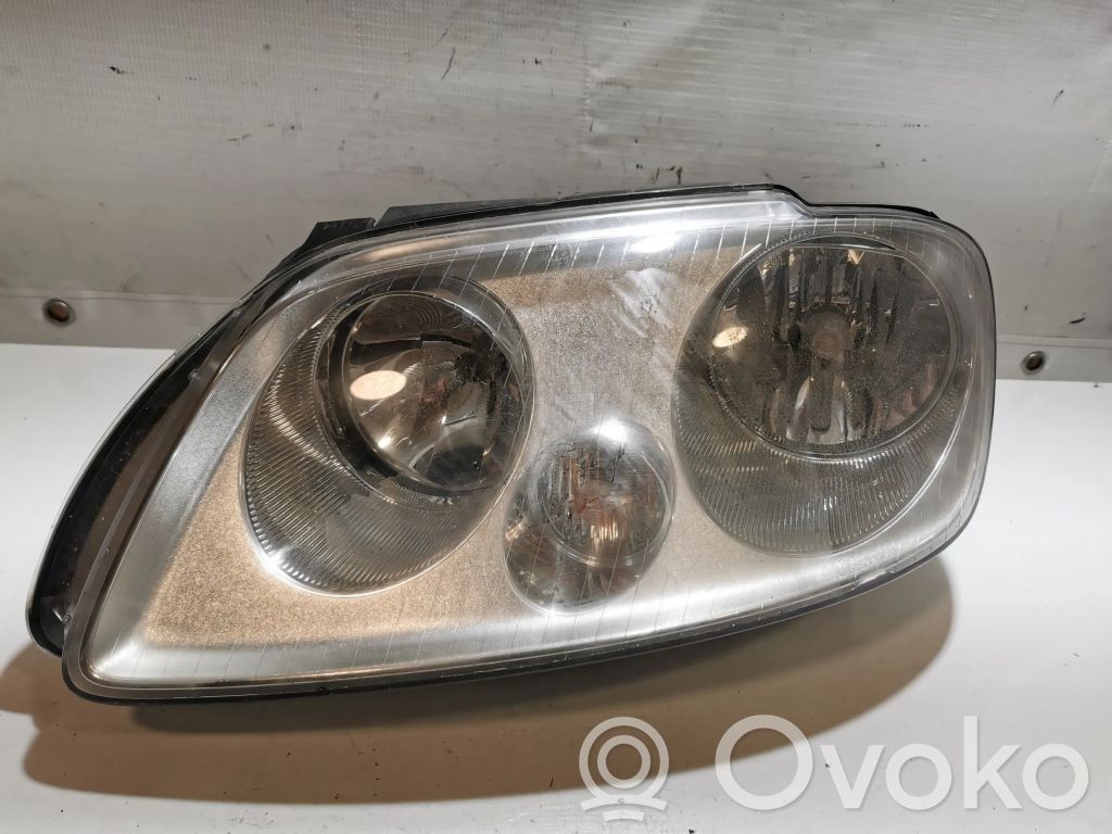 Volkswagen Caddy Phare frontale 