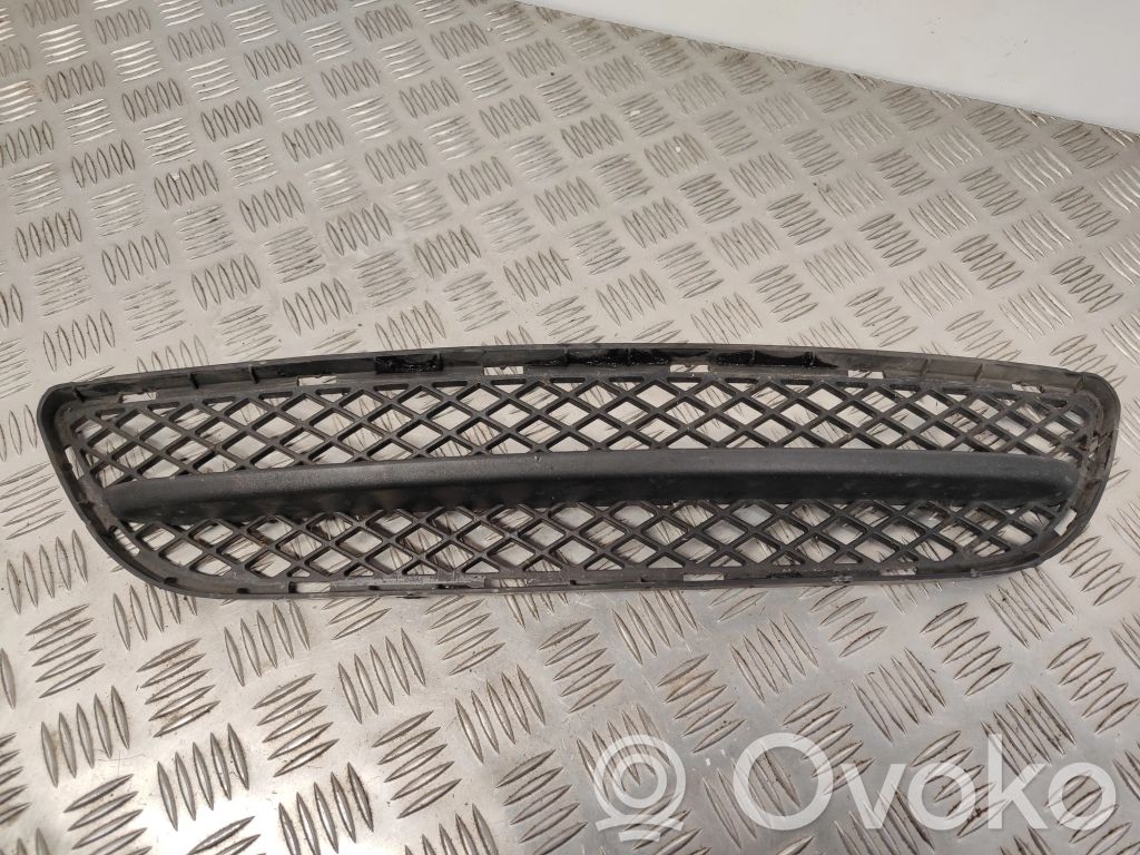 BMW 3 E90 E91 Front bumper lower grill 