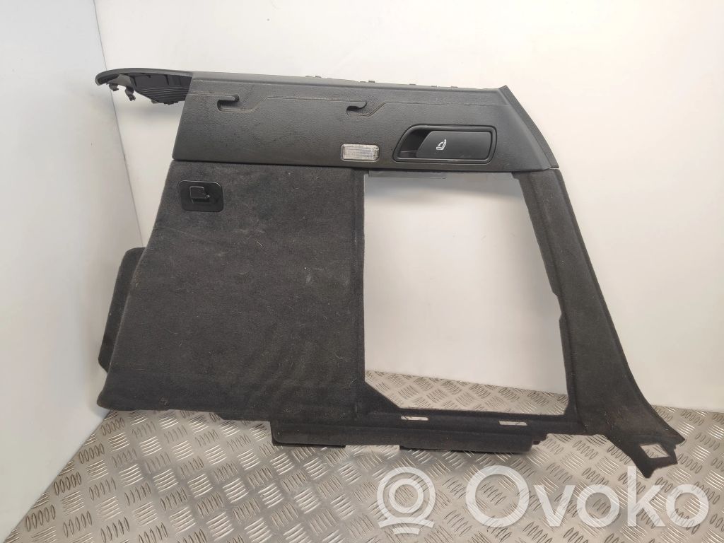 Audi Q5 SQ5 8R Boczek / Tapicerka / bagażnika 