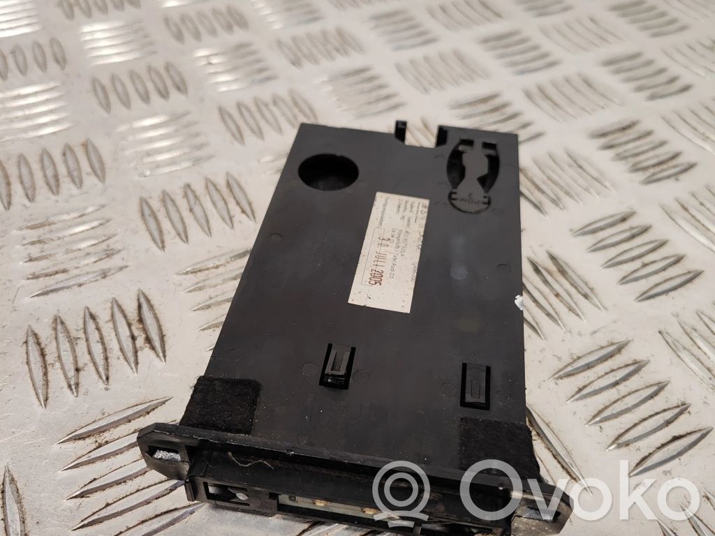 Audi A8 S8 D3 4E Compartimiento/consola central del panel 