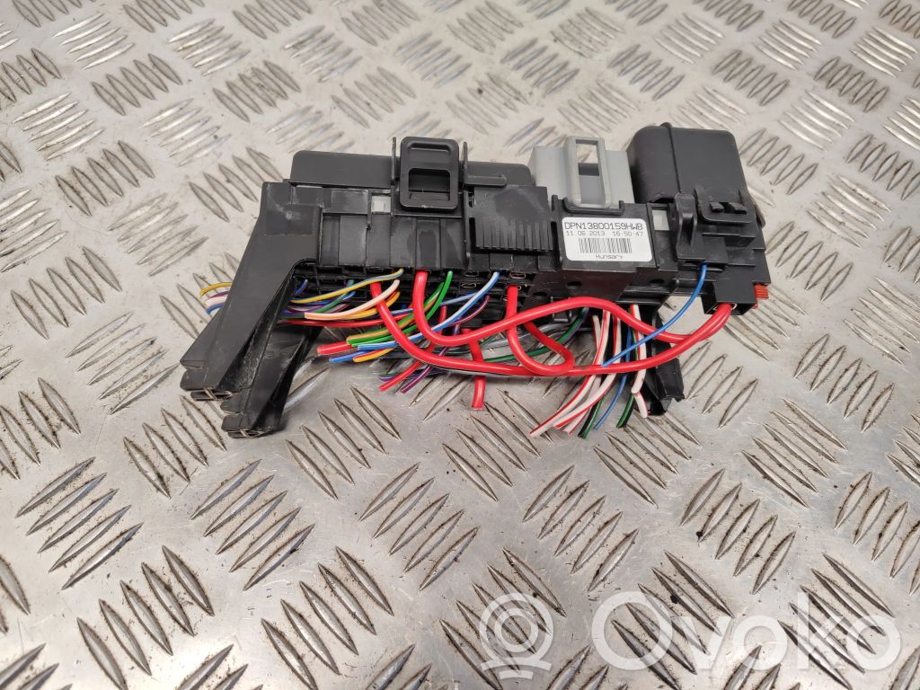 Volvo V60 Fuse module 
