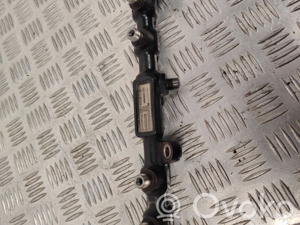 Ford Mondeo Mk III Fuel main line pipe 