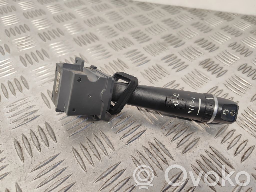 Volvo V70 Wiper control stalk 