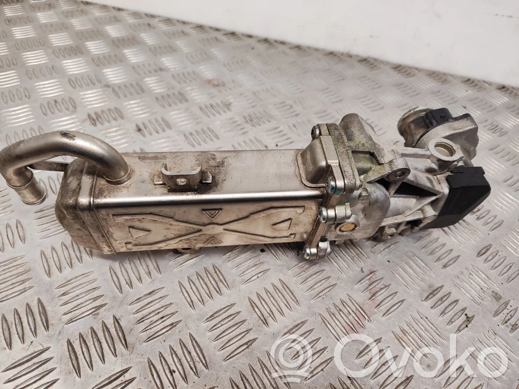 Volkswagen Caddy Valvola di raffreddamento EGR 
