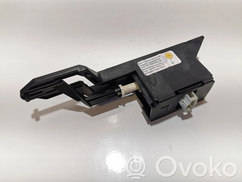 Tailgate/trunk control unit/module   3G9862159