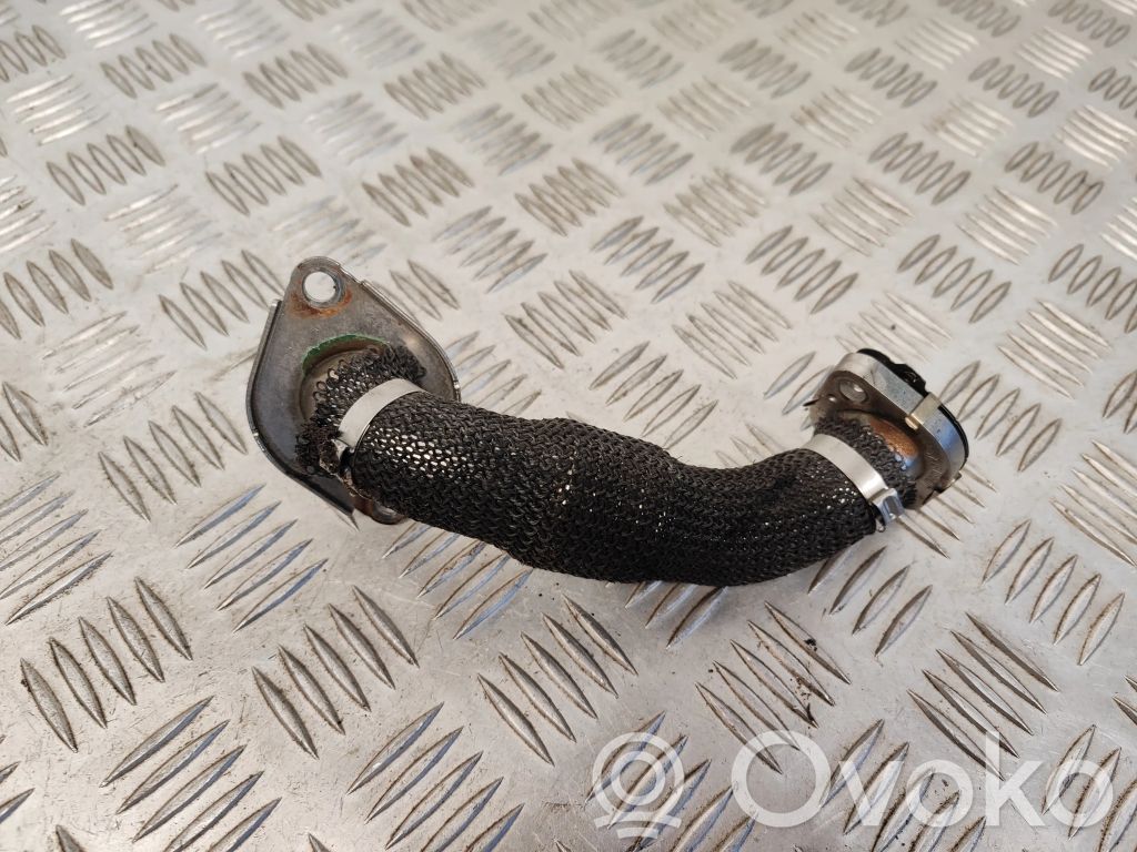 Audi A4 S4 B9 Caurulīte (-es) / šļūtene (-es) 