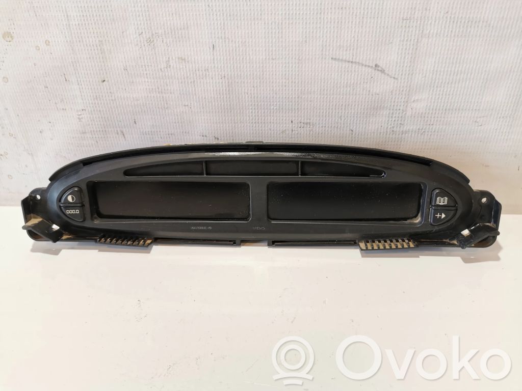 Citroen Xsara Picasso Speedometer (instrument cluster) 