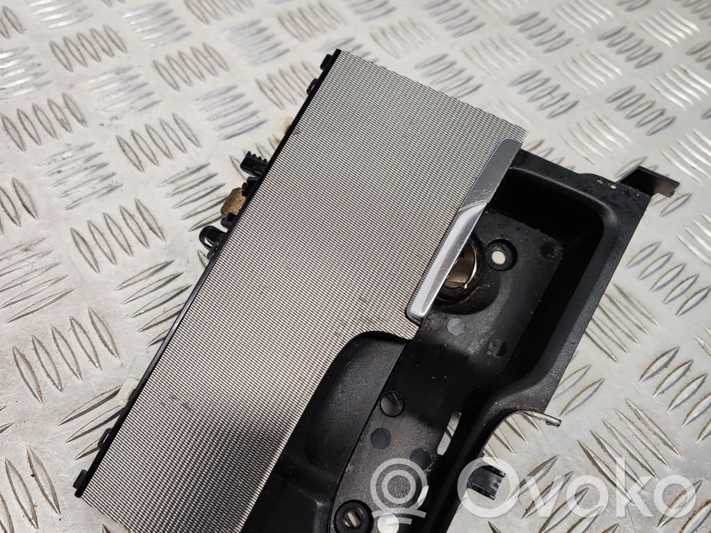 Volvo XC60 Ashtray (front) 
