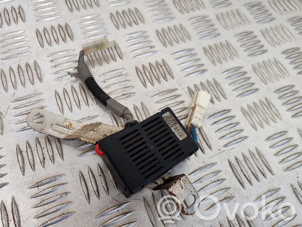 Lexus IS 220D-250-350 Unitate control antenă 