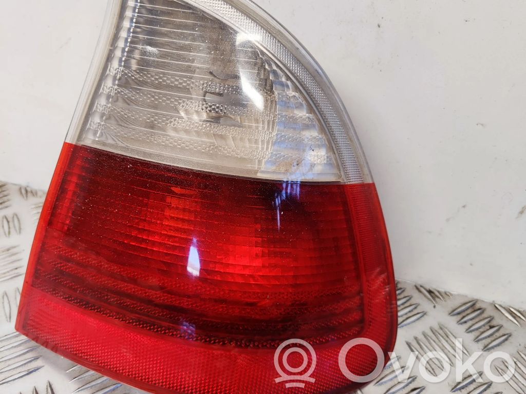 BMW 3 E46 Galinis žibintas kėbule 