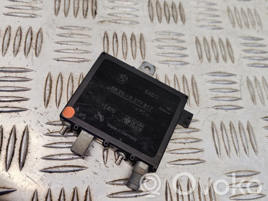 BMW 3 E46 Antenos stiprintuvas 