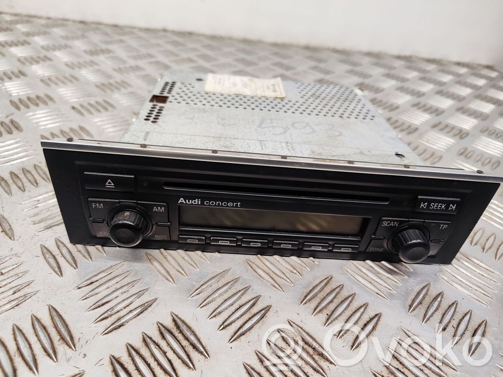 Audi A4 S4 B7 8E 8H Unitate principală radio/CD/DVD/GPS 
