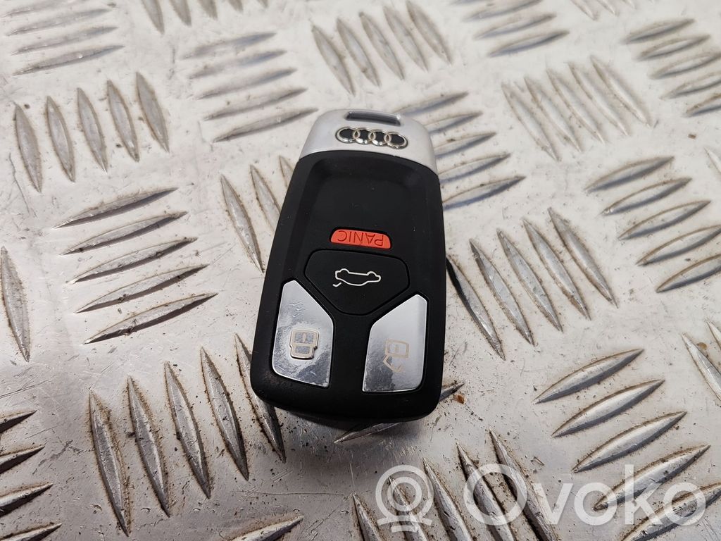 Audi Q7 4M Tarjeta/llave de arranque 