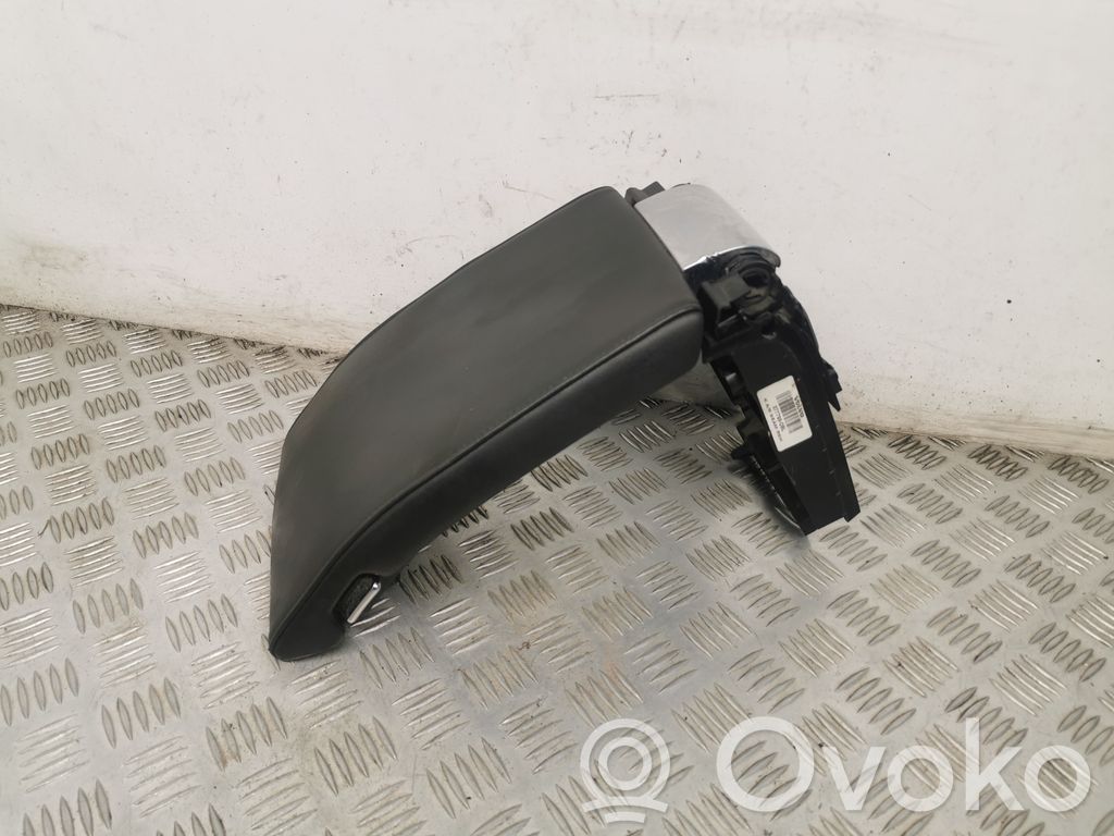Volvo S80 Armrest 