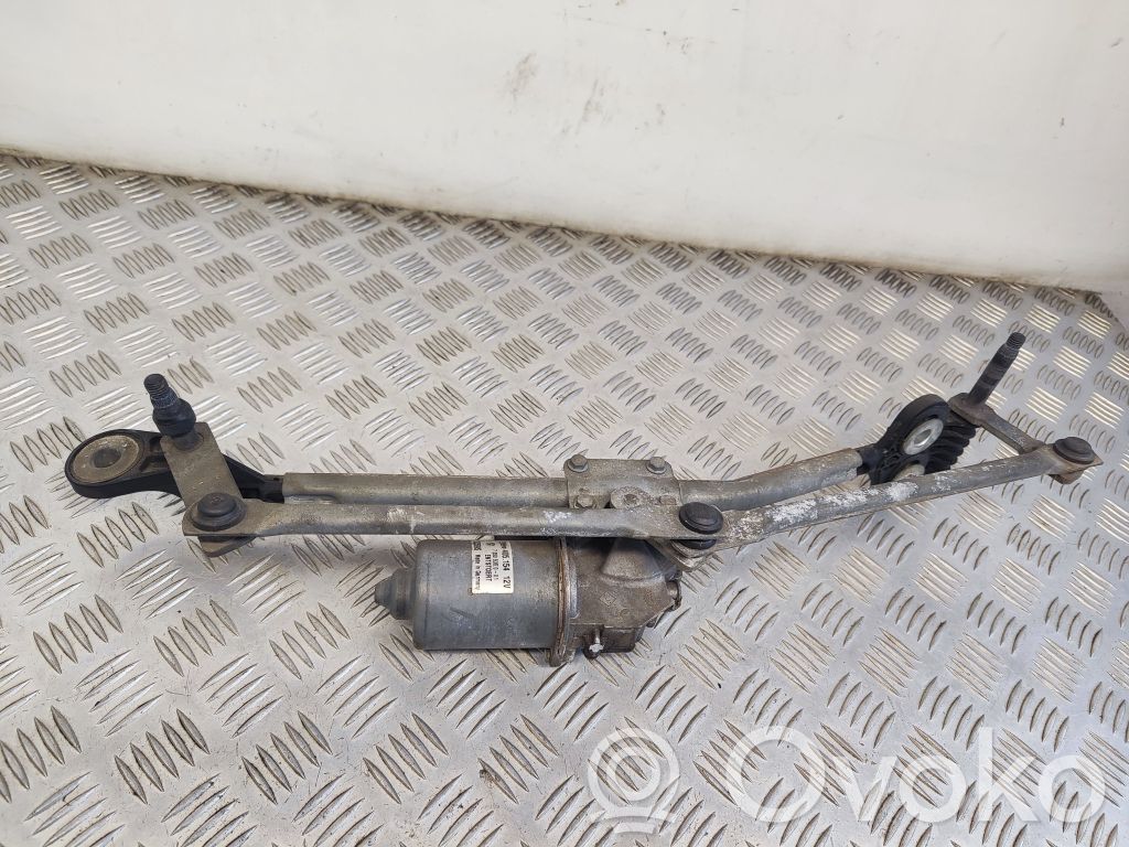 BMW X5 E70 Front wiper linkage and motor 