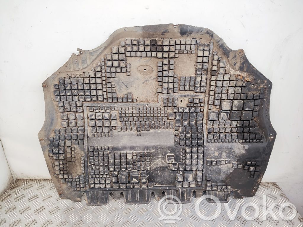 Seat Ibiza IV (6J,6P) Engine splash shield/under tray 