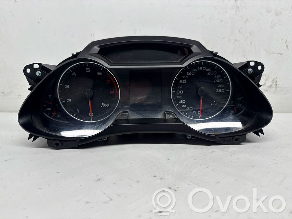 Audi A4 S4 B8 8K Nopeusmittari (mittaristo) 