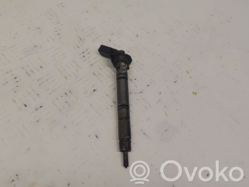 Audi A6 C7 Fuel injector 