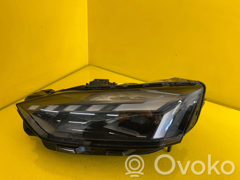 Audi RS5 Headlight/headlamp 