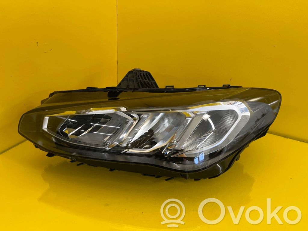 BMW 2 Active Tourer U06 Scheinwerfer 