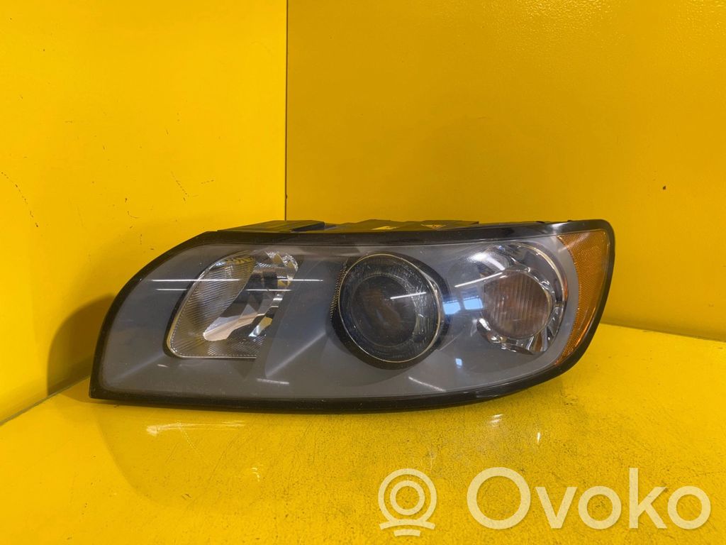 Volvo V50 Headlight/headlamp 