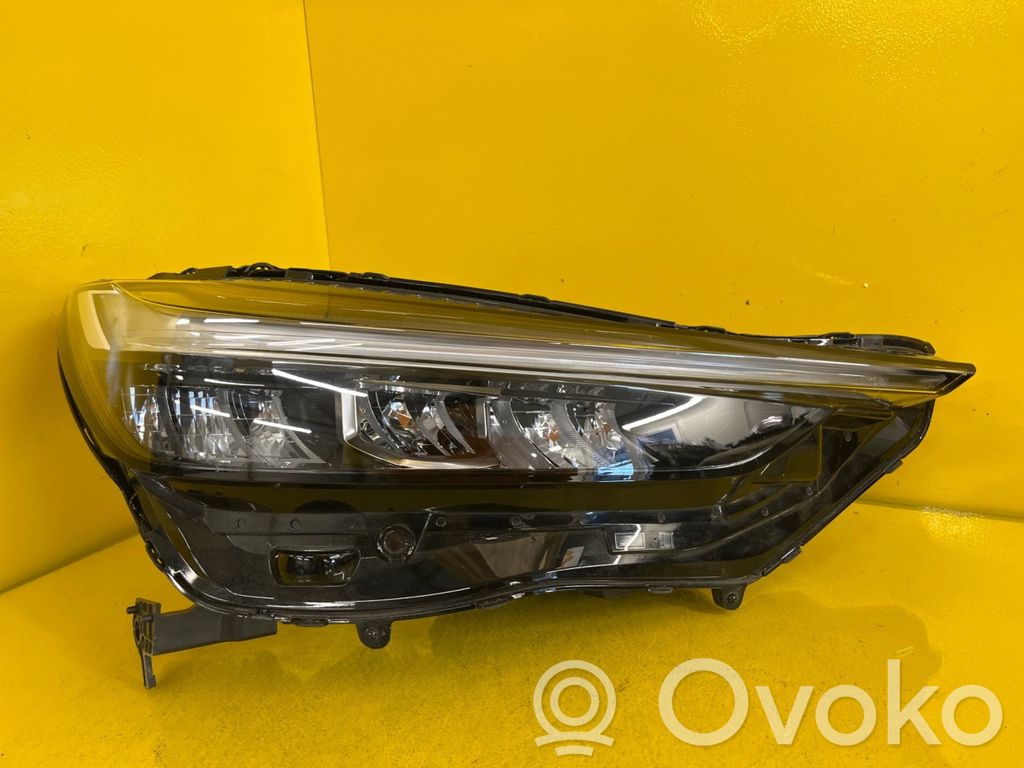 Audi RS6 C8 Etu-/Ajovalo 