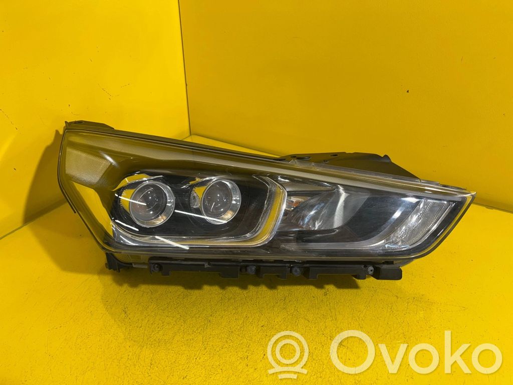 Hyundai Tucson TL Headlight/headlamp 