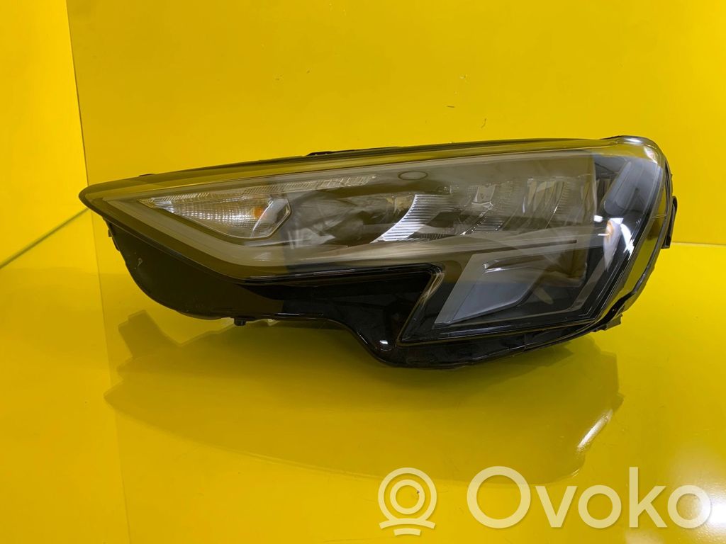Audi A3 8Y Lampa przednia 