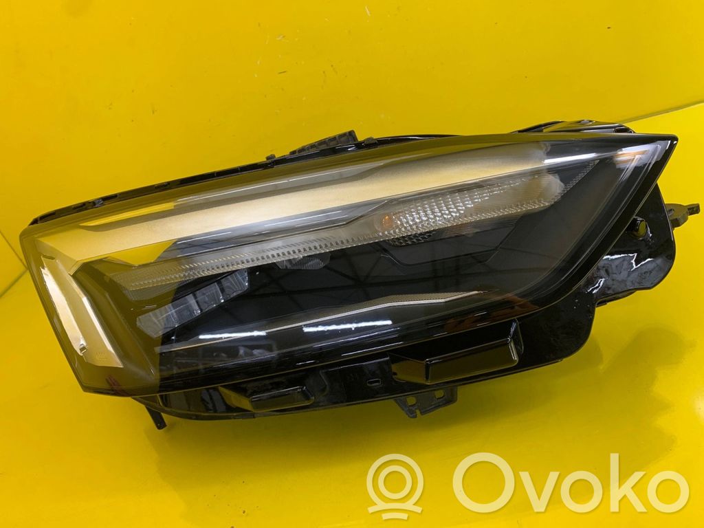 Audi A5 Headlight/headlamp 