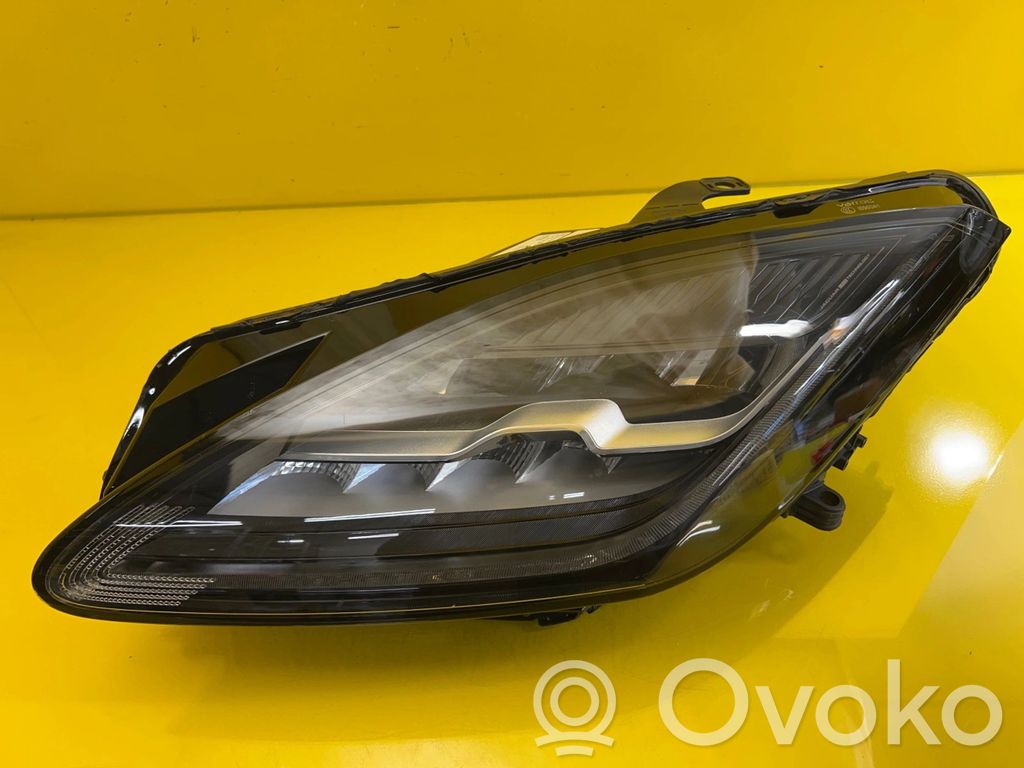 Jaguar E-Pace Headlight/headlamp 