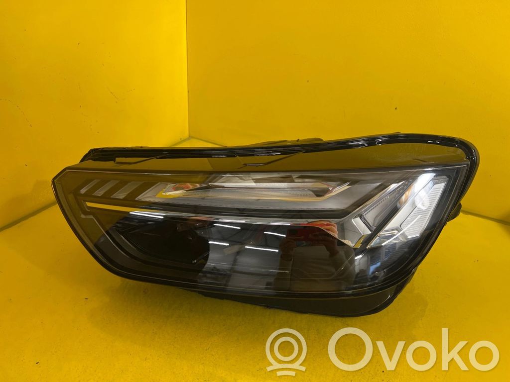 Audi Q5 SQ5 FY Lampa przednia 