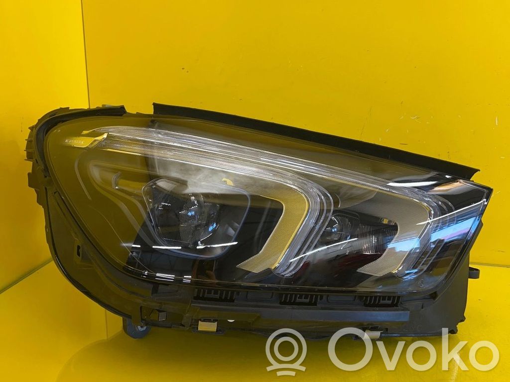 Mercedes-Benz GLE W167 Lampa przednia 