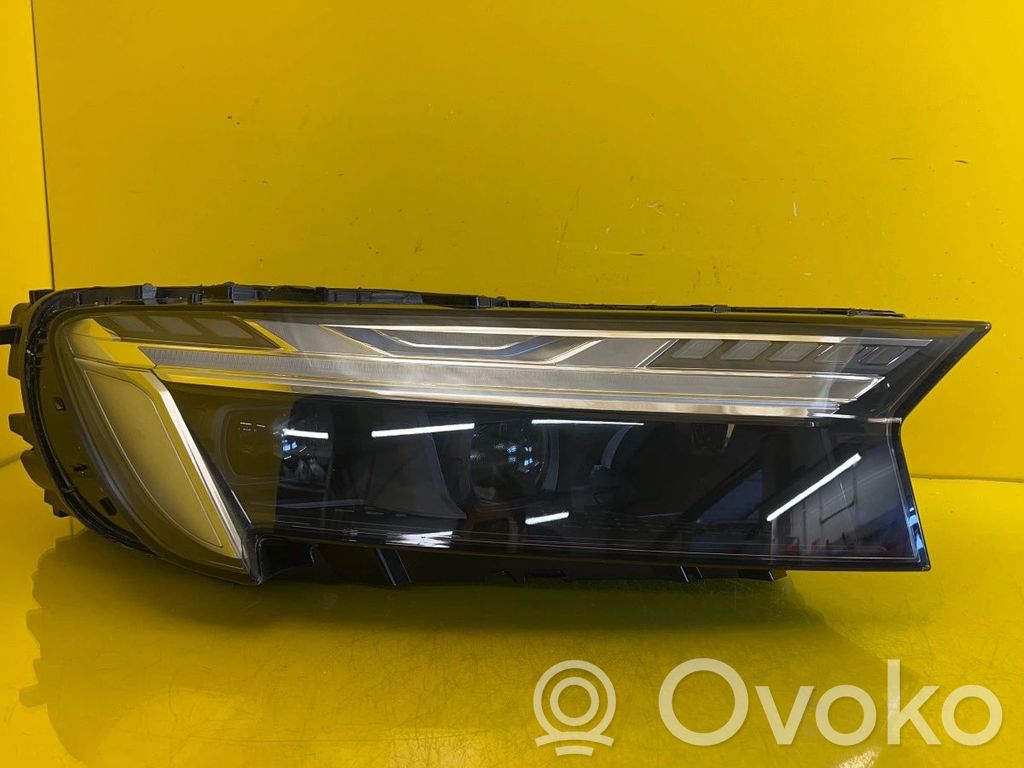 Audi Q7 4M Headlight/headlamp 
