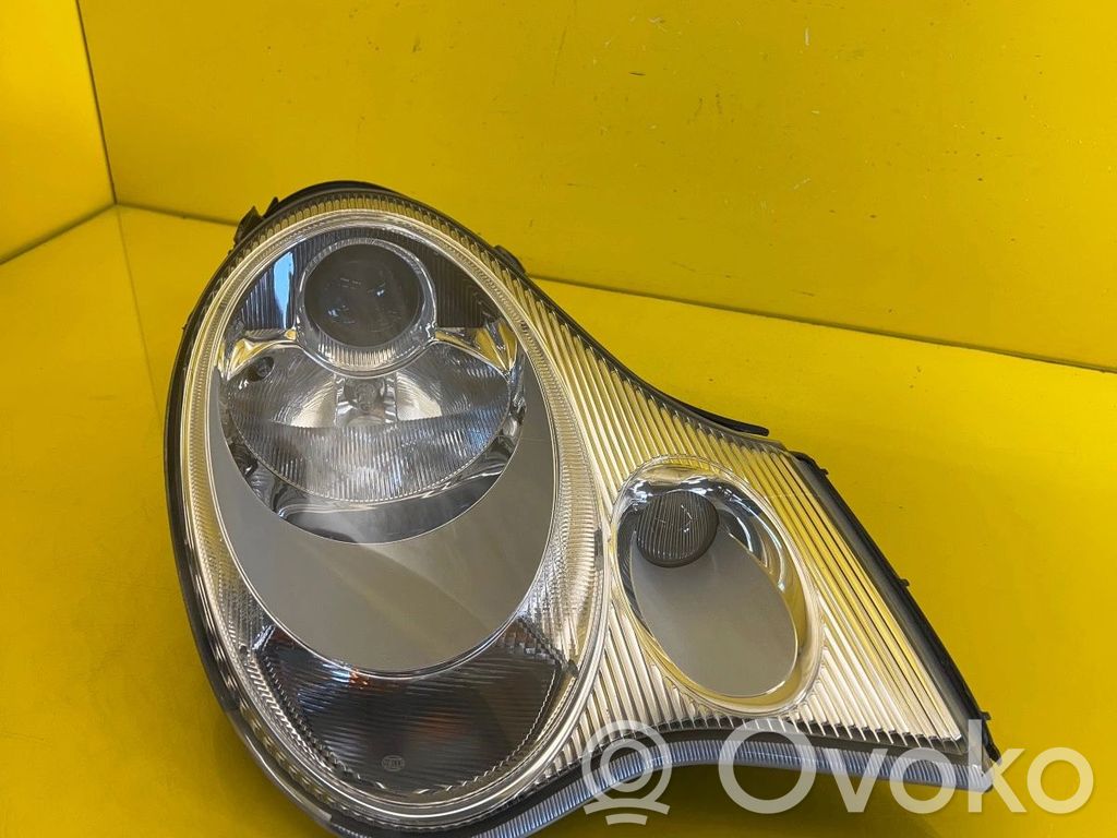 Porsche 911 996 Lampa przednia 