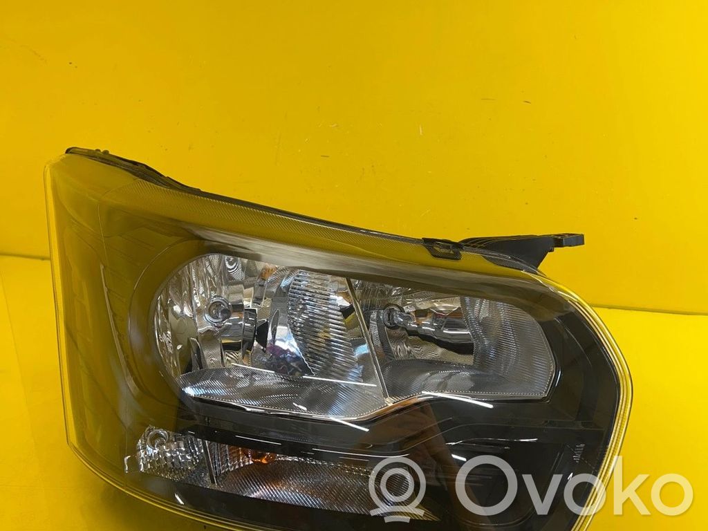 Ford Transit VII Scheinwerfer 