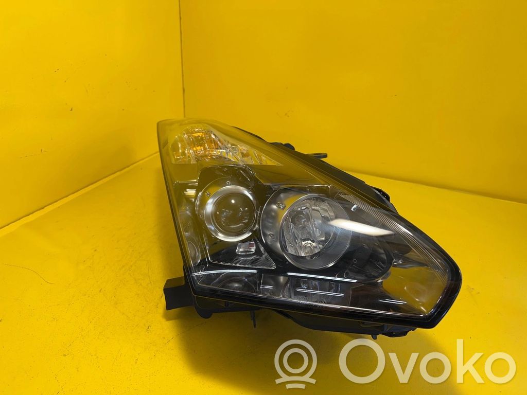 BMW 5 F10 F11 Priekinis žibintas 