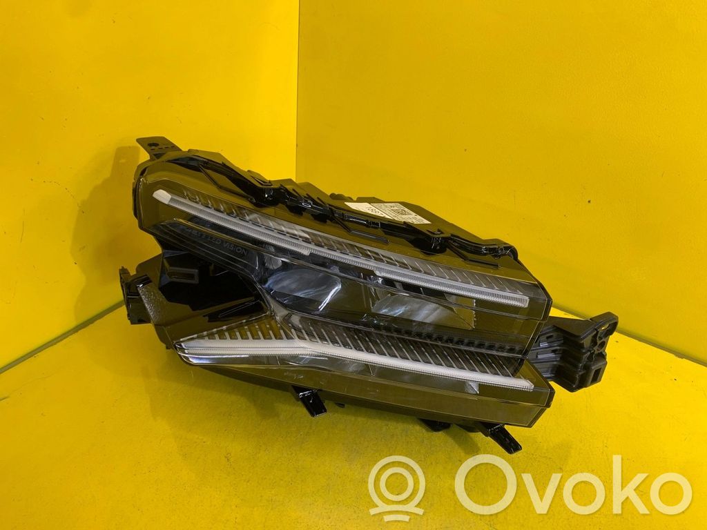 Citroen C5 Aircross Lampa przednia 